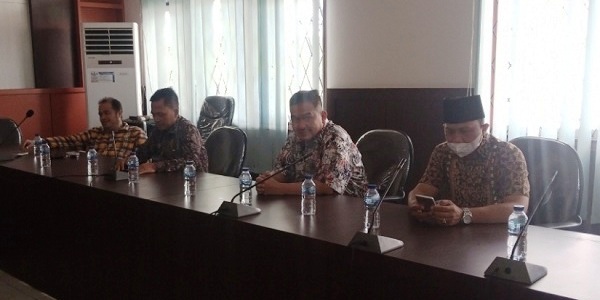 DPRD SELUMA